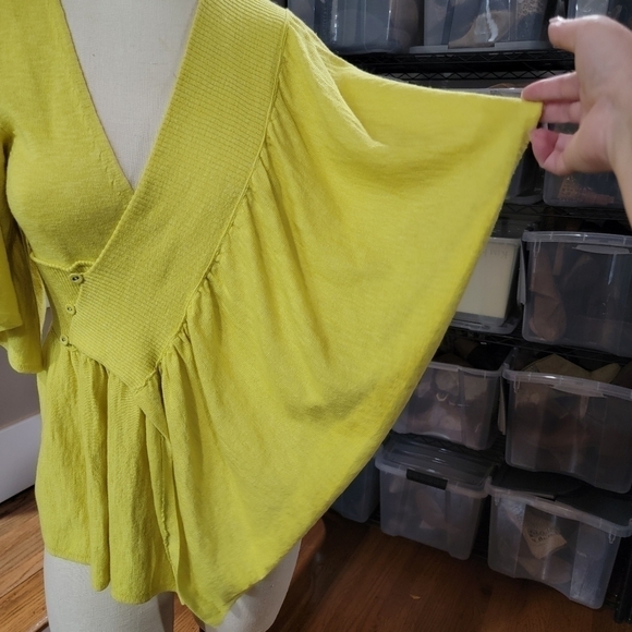 NEW Anthropologie Moth Taupo Golden Yellow Asymmetrical Sweater Wrap S/M - Picture 6 of 16